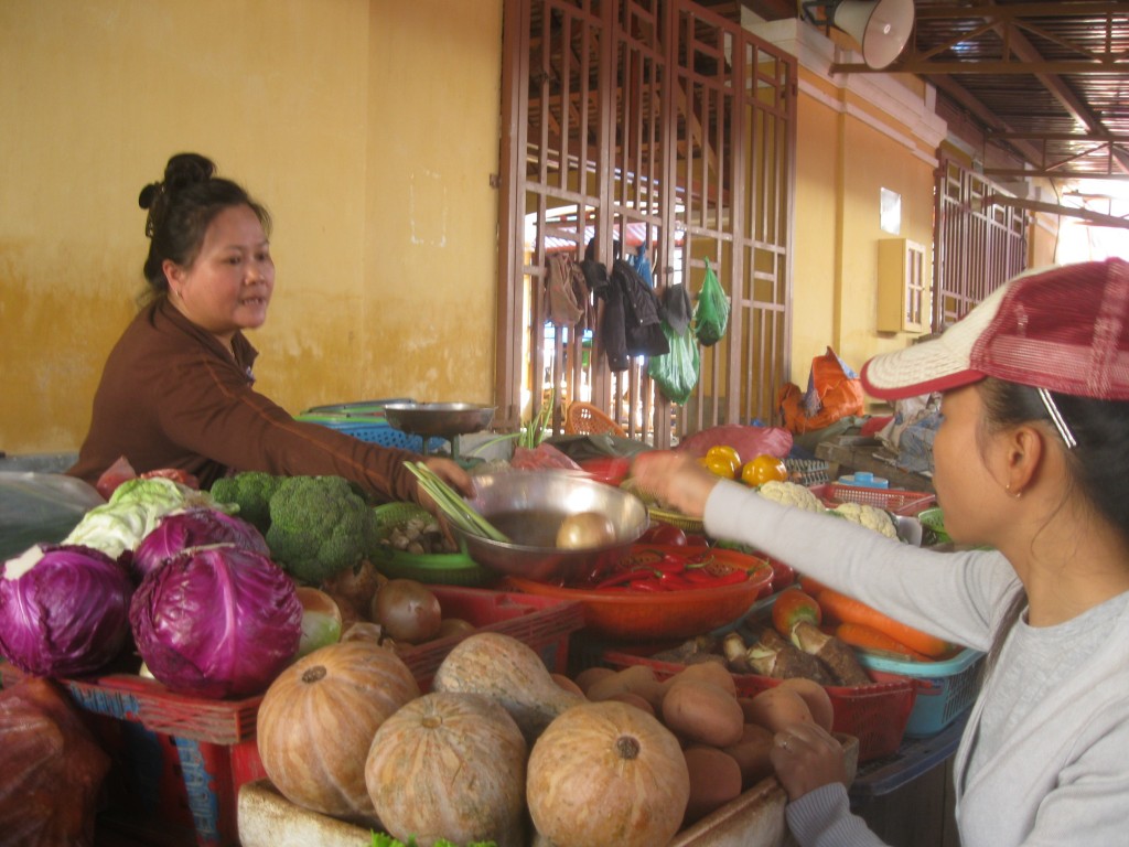 Min at the Market